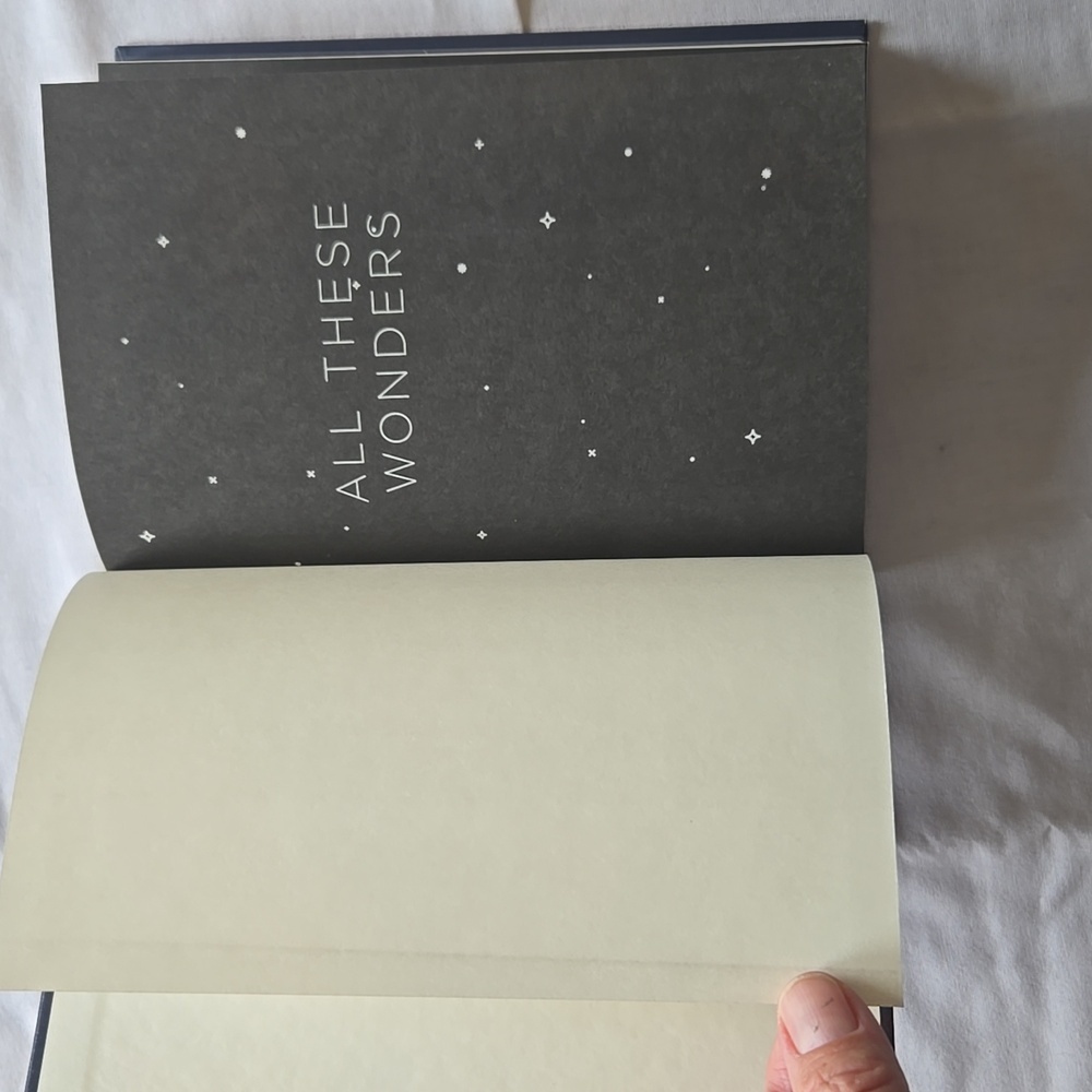 All These Wonders The Moth Hardcover Neil Gaiman True Stories - Picture 3 of 6